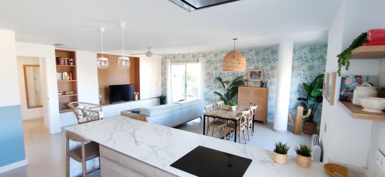 Apartamento Lagos Del Castillo By Denia Costa 外观 照片