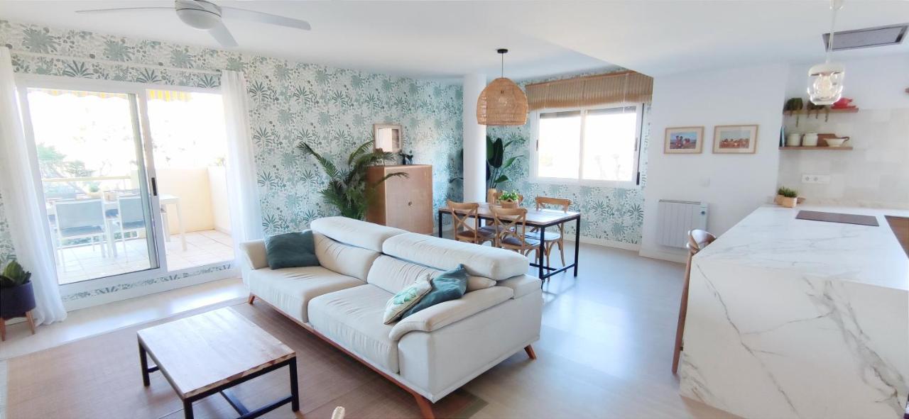 Apartamento Lagos Del Castillo By Denia Costa 外观 照片